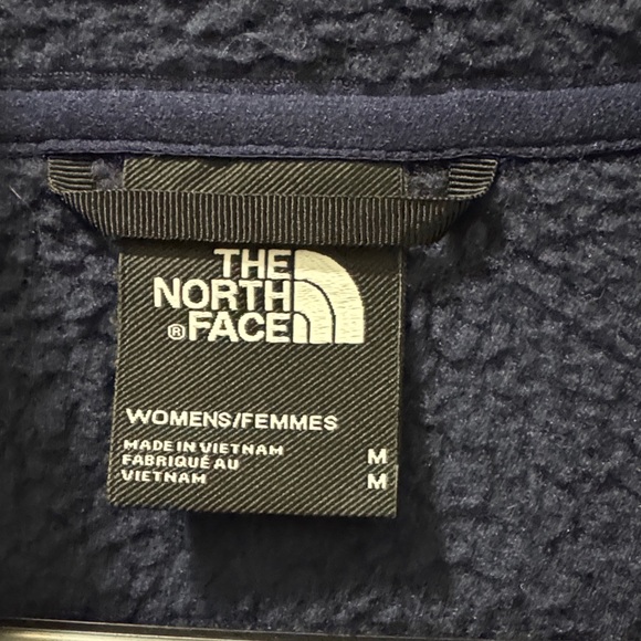 The North Face Black Fleece Jacket - Picture 4 of 5